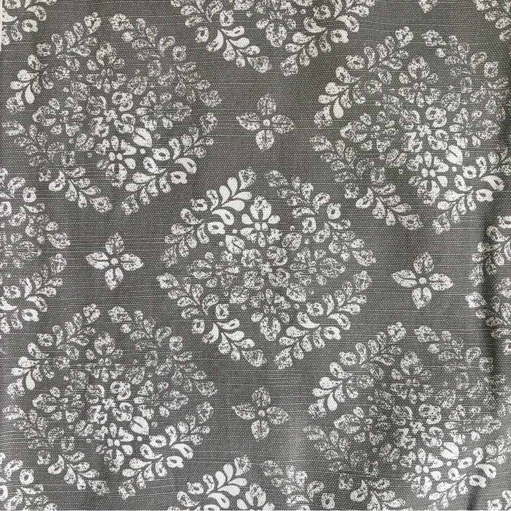 Gray Floral Damask Pattern Cotton Placemats - Set of 12